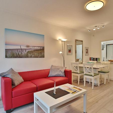 Ferienanlage Bergstrasse 62 Ferienhaus Bergstrasse 62 Ankerplatz Appartement 16 Timmendorfer Strand Buitenkant foto